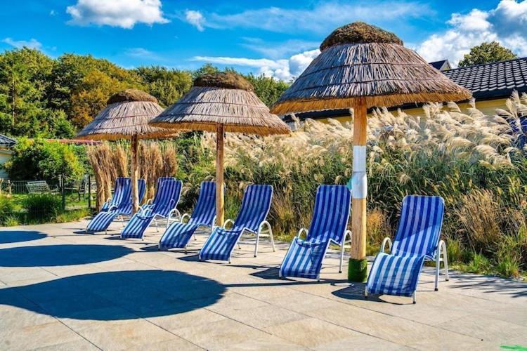 Holiday Resort, Ustronie Morskie Eksteriør bilde